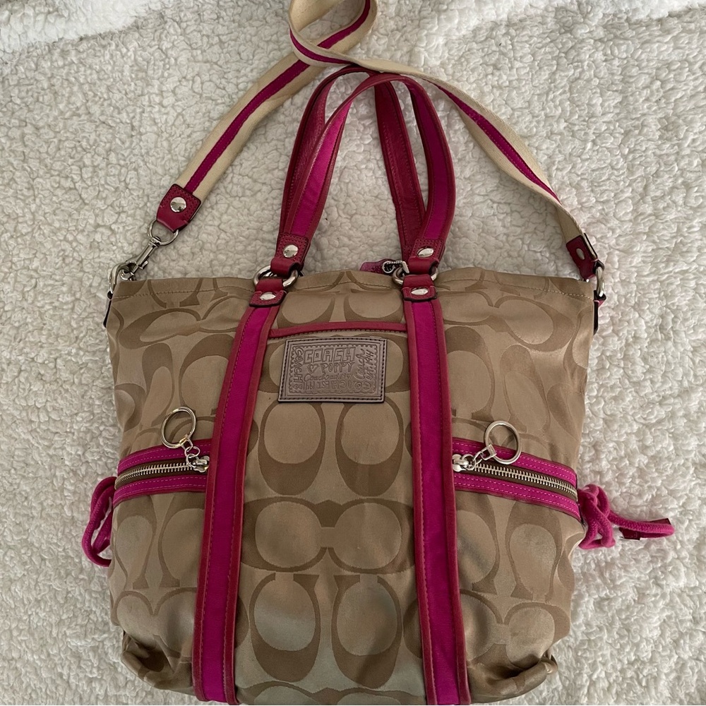 Coach Poppy Handbag - Picture 4 of 10